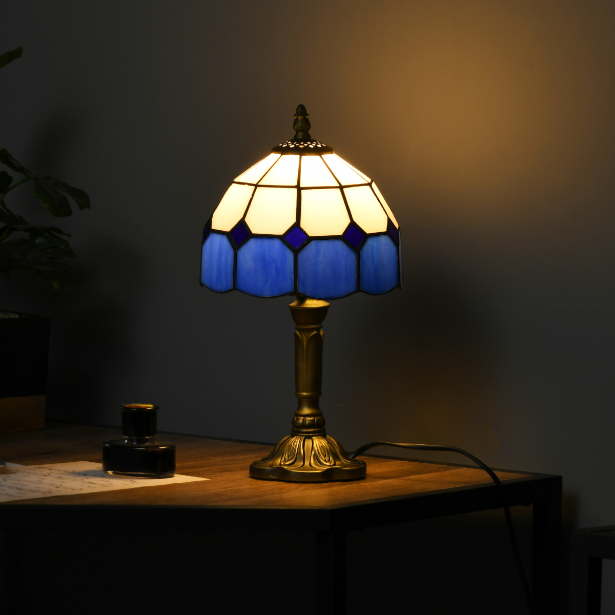 Cadenza Desk Lamp